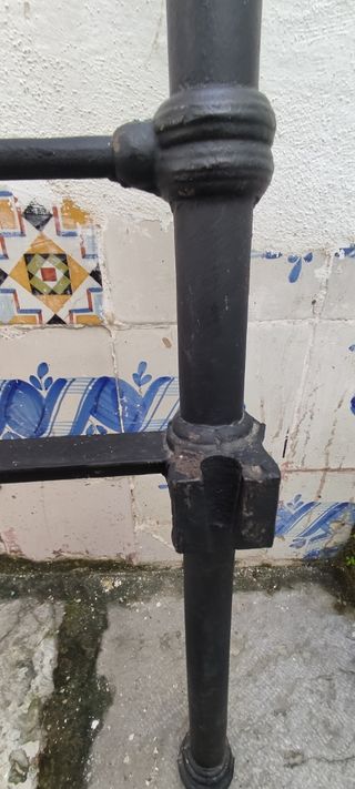 Cabecero antiguo dorado metal