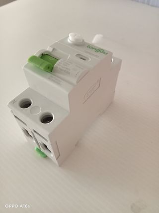 Magnetotermico disyuntor estrenar