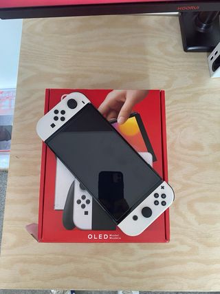 Pacco Nintendo Switch OLED