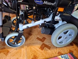 Silla de Ruedas Eléctrica 