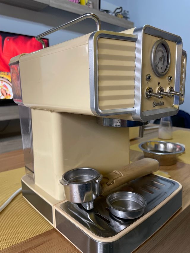 Cafetera cumbia cecotec