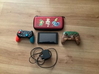 Nintendo Switch y accesorios