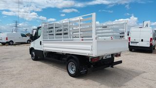 IVECO DAILY 2018 BASCULANTE LATERALES ALTOS
