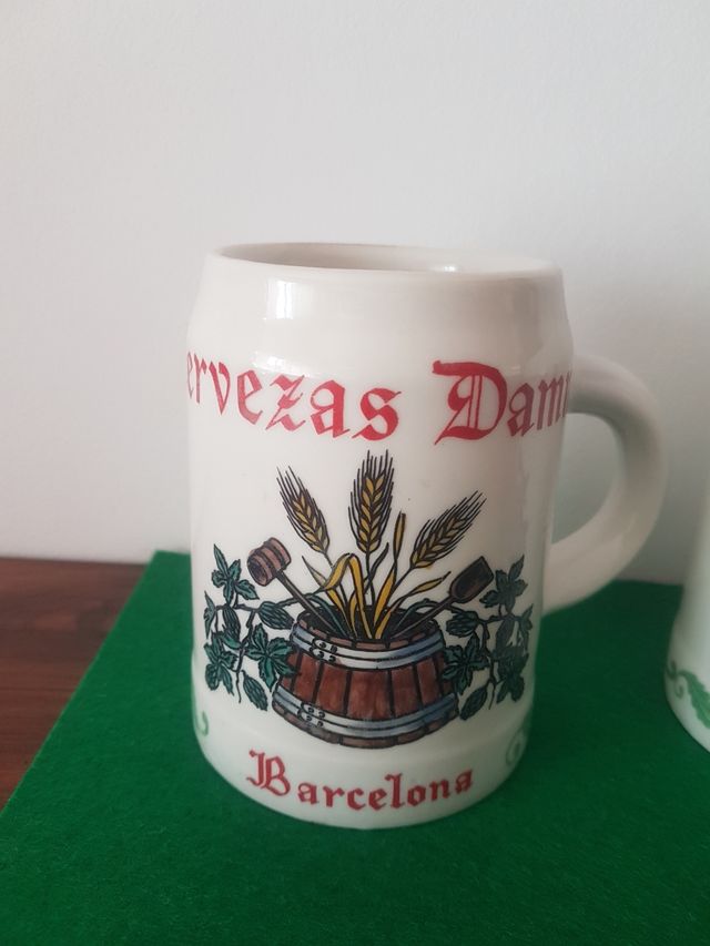 Parejas jarras personalizadas Damm