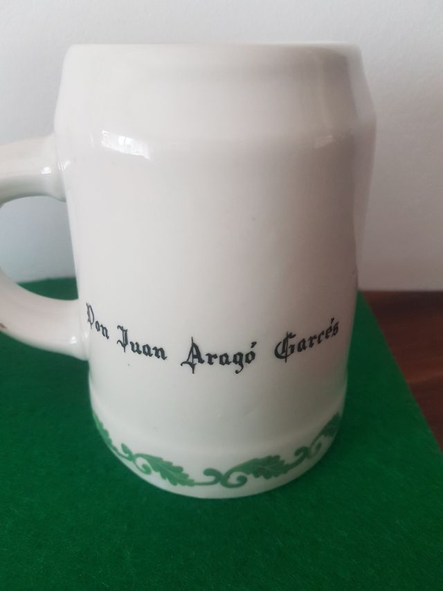 Parejas jarras personalizadas Damm