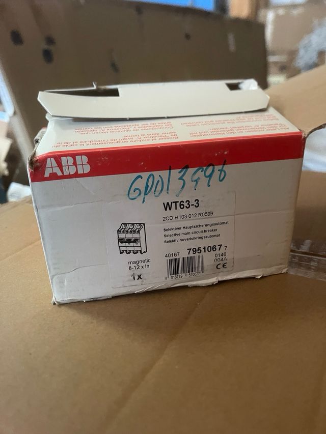 Interruptor automático ABB WT633