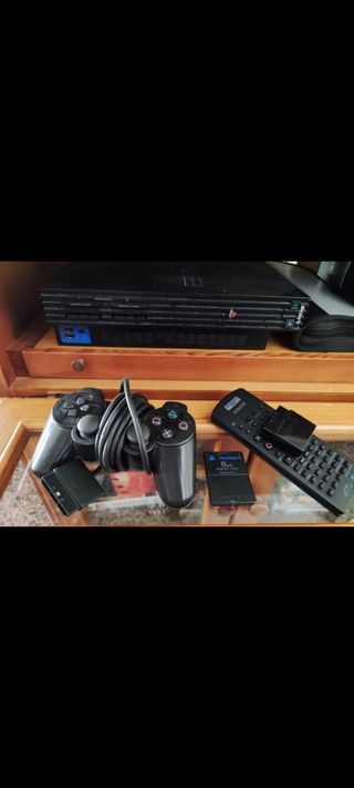 Play station 2, SingStar,buzz