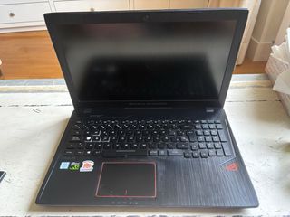 ASUS GL553VDDM470  Ordenador Portátil de 15.6" Full HD Intel Core i57300HQ 4 GB RAM 1 TB HDD Nvidia GeForce GTX 1050 de 4 GB 