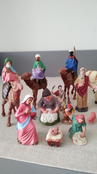 Lote Reyes Magos y figuras para belén o pesebre