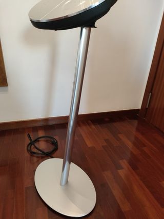 Bang olufsen beocenter 2 y pedestal 