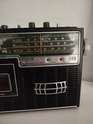 Radiocassette RT300E