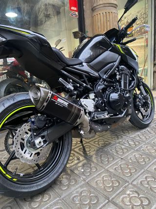 KAWASAKI Z900 PERFORMANCE