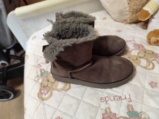 Botas UGG gris