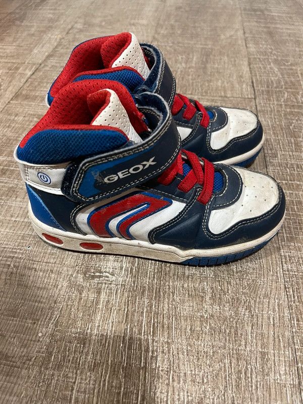 Geox Zapato Infantil con Luz