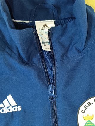 Chaqueta adidas 