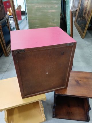 ESTANTE CAJA MADERA MARCA VALENTI