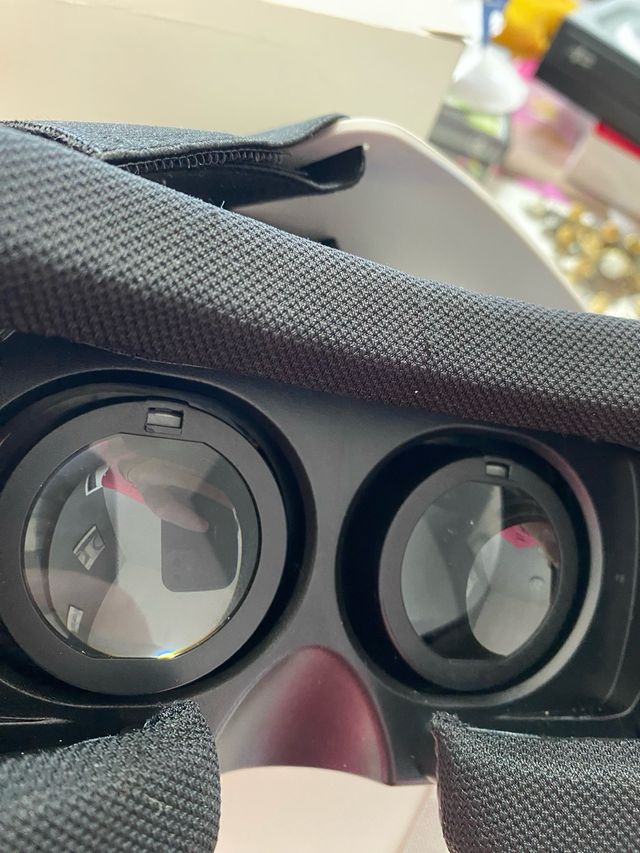 Mobile virtual reality glasses.