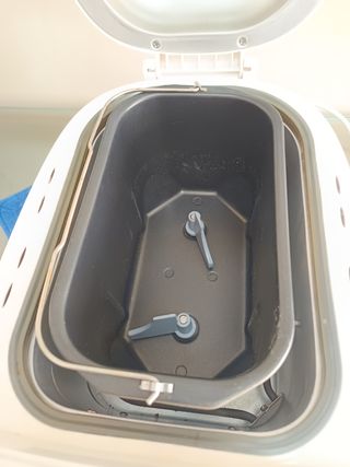 Panificadora conserva su embalaje original