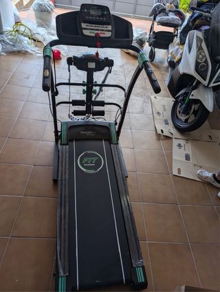 Cinta de correr RunnerFit Sprint Vibrator Cecotec