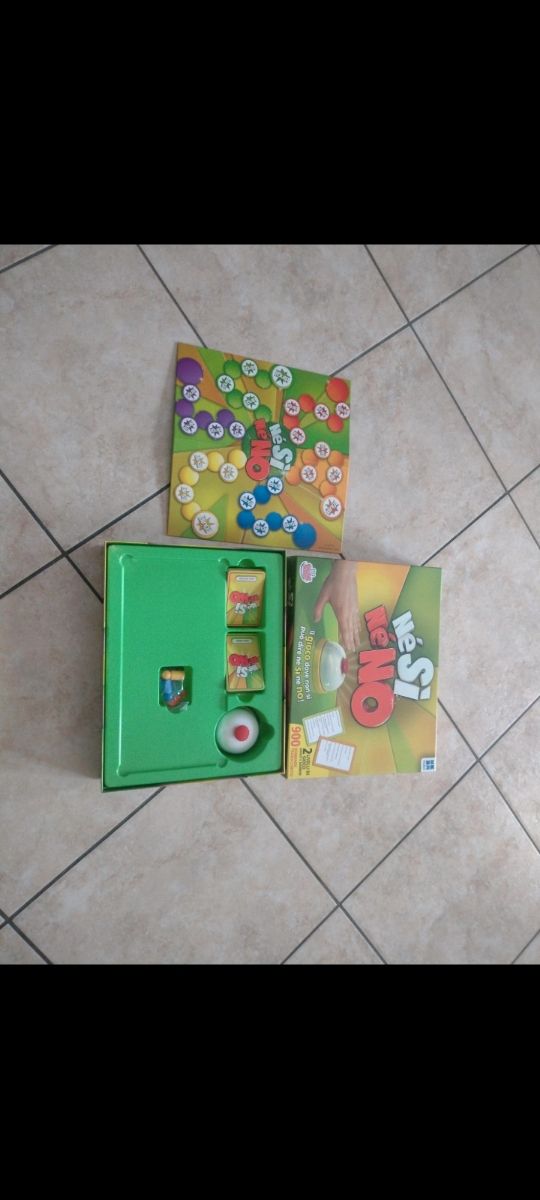 Gioco da tavolo Né si né no