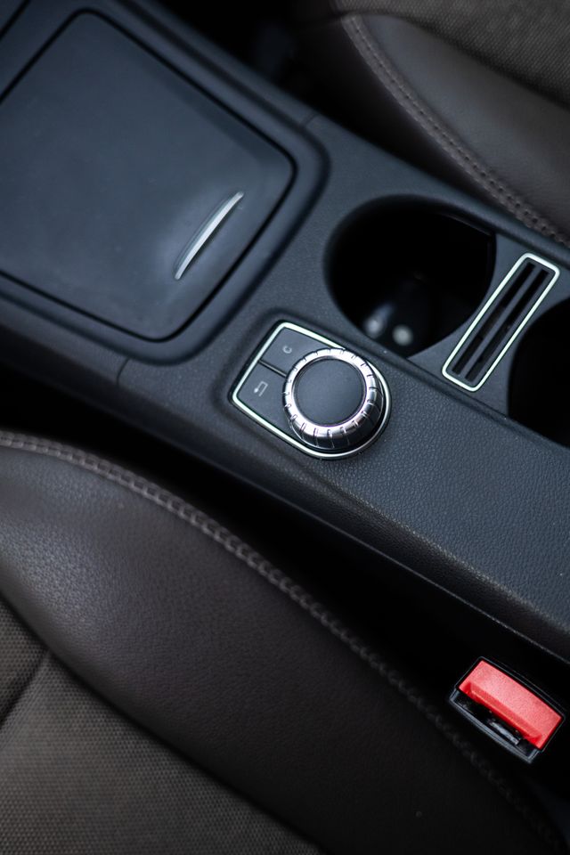 Mercedes-Benz GLA 2014 220d