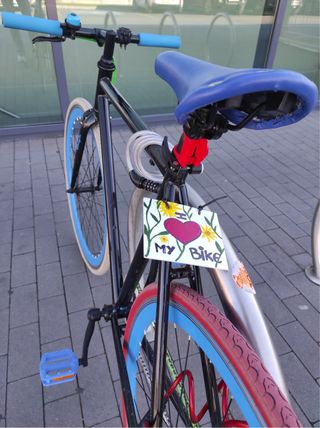 Bicicleta fixie con rueda flip flop 