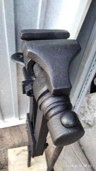 Tornillo de Banco para herrero. Venta en persona