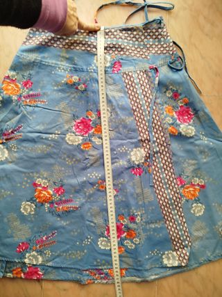 Falda pareo abierta creo que talla XS