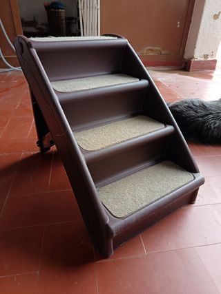 Escalera para mascotas..