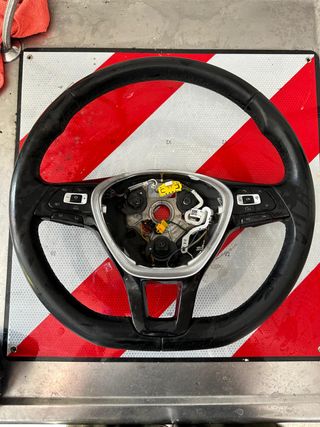 Volante multifuncion Volkswagen