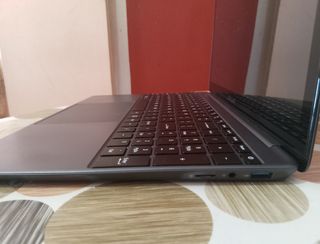 Portátil Teclast 6Gb en Ram y 128 Gb de memoria