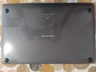 Portátil Teclast 6Gb en Ram y 128 Gb de memoria