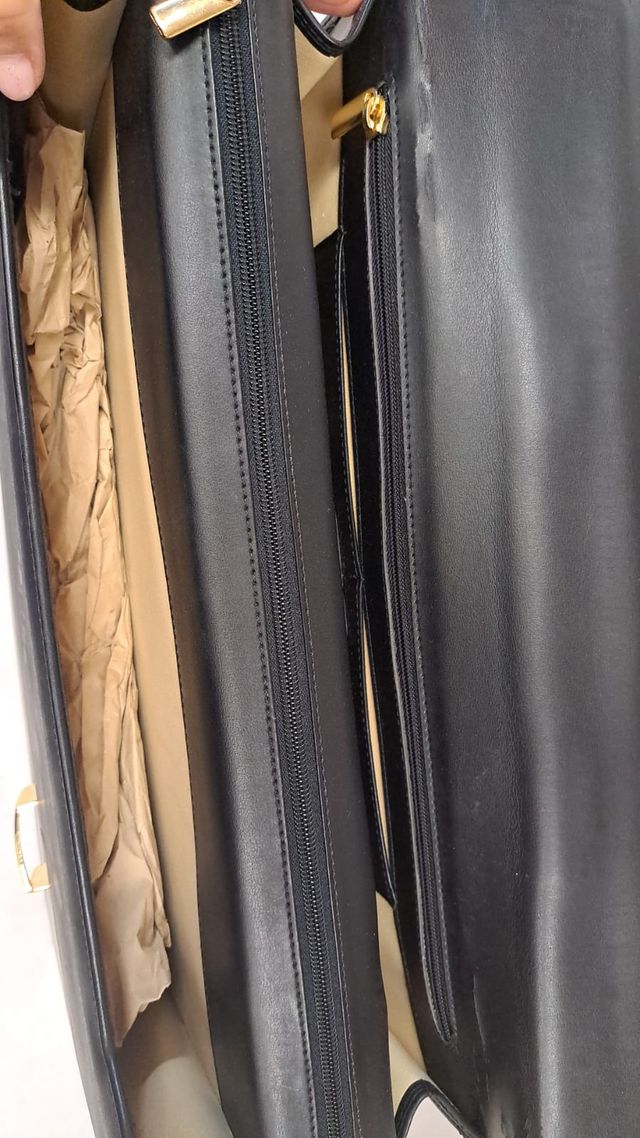 Maletin de piel Negro