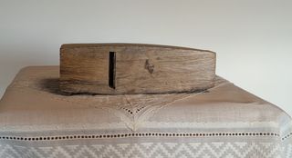 Cepillo de madera antiguo