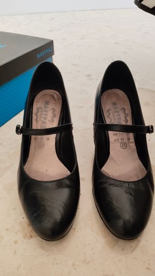 Zapato clásico salon