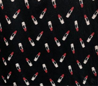 Camiseta estampada pintalabios Stradivarius M