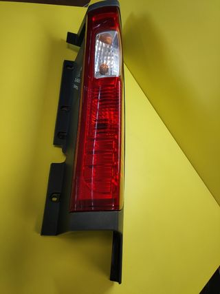 ✅PILOTO TRASERO IZQUIERDO RENAULT TRAFIC II * 