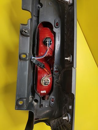 ✅PILOTO TRASERO IZQUIERDO RENAULT TRAFIC II * 