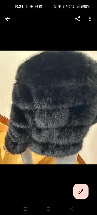 Chaquetón negro nuevo con etiquetas