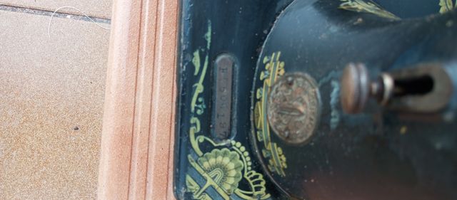 Máquina de coser antigua 