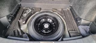 Rueda galleta Nissan Qashqai 2021+corchos maletero