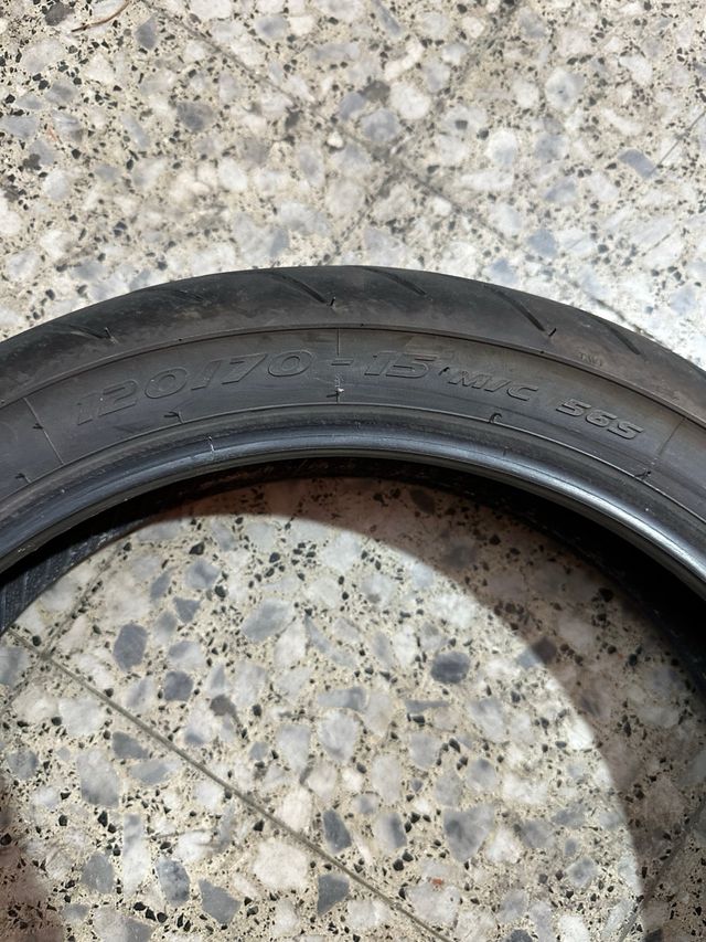 neumatico Tmax . pirelli diablo rosso 120/70-15