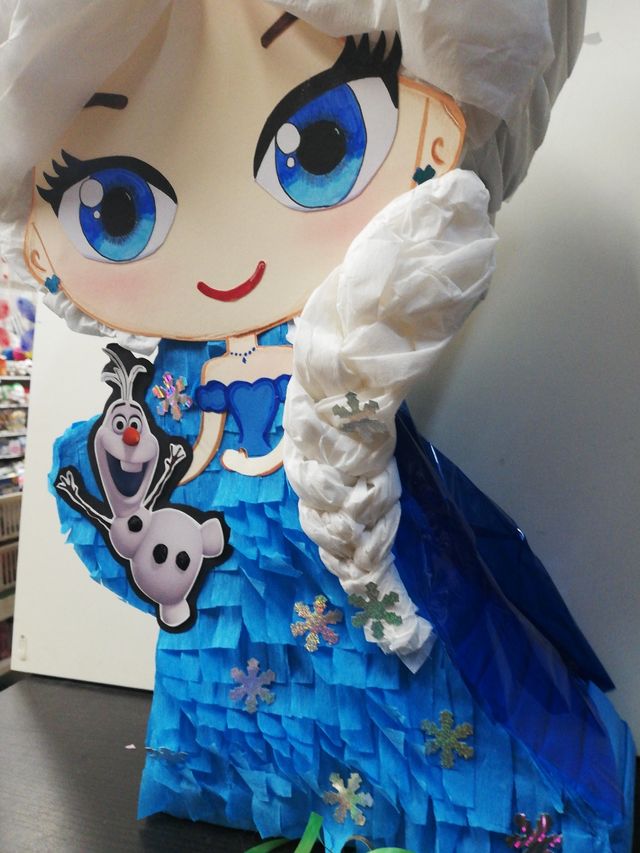 Piñata Elsa Frozen