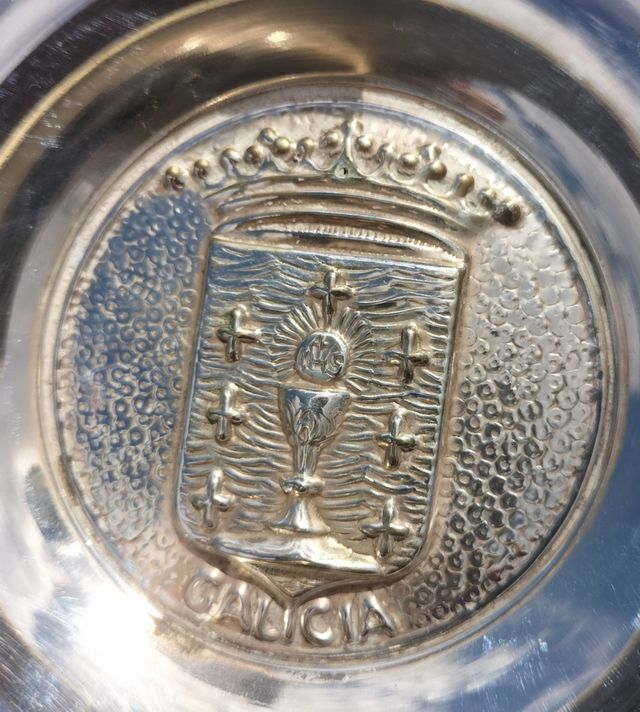 Alpaca cenicero con escudo Galicia