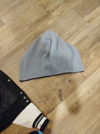 Bomber pull and bear