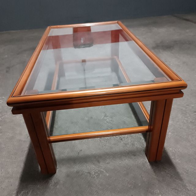 Mesa baja de comedor en madera de cerezo