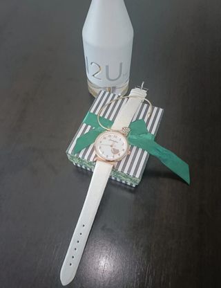MODA MUJER:RELOJ Y PULSERA.NUEVOS