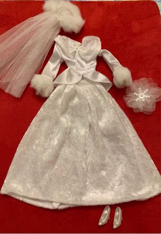 Abito da sposa invernale 1996 Barbie Fashion Avenue