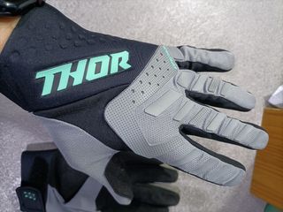 Guantes Thor Spectrum L