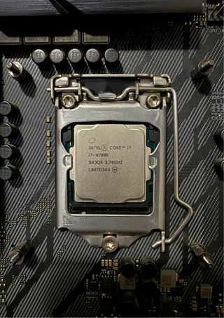 Intel Core i7-8700k + ROG Strix Z370-H